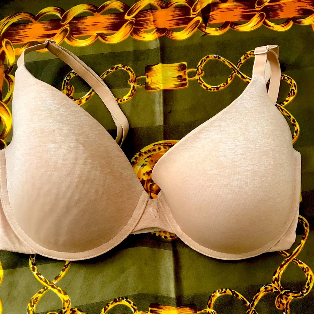 Victoria Secret Beige underwire push up bra